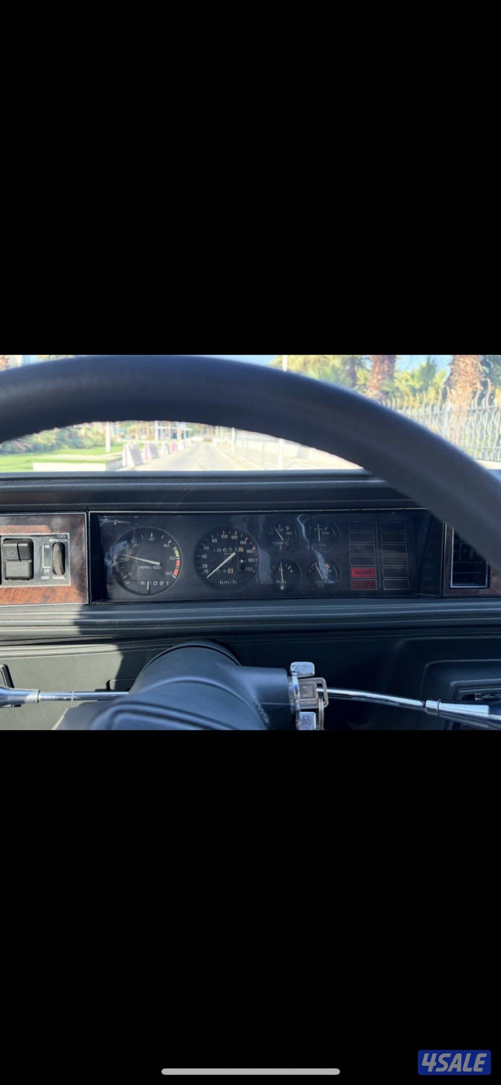 لبيع اوزمبيل كاتلس١٩٨٤ بحاله الوكالة كل شي وكاله سبير وكاله شرط فحص6