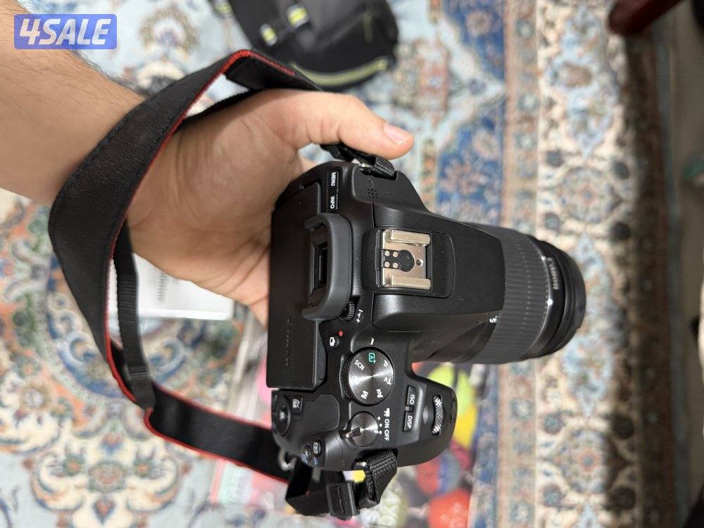 كاميرا كانون 250D مع عدستين6