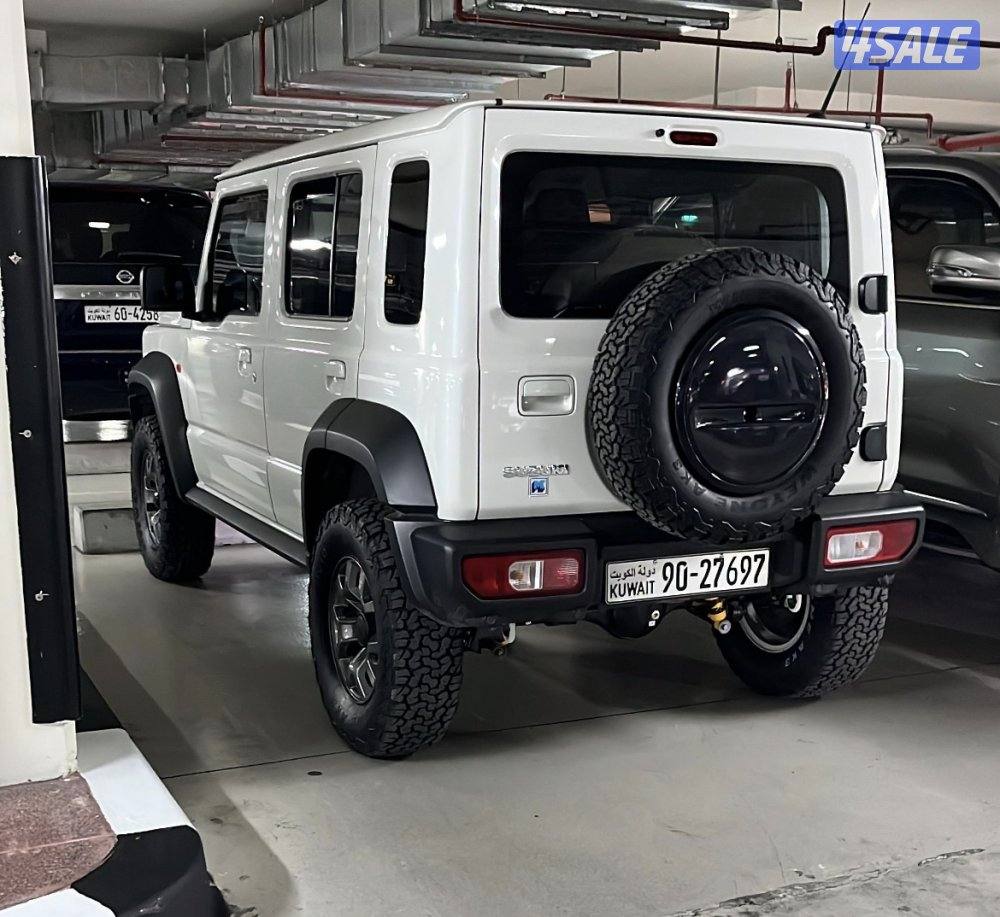 للبيع سوزوكي جمني قير عادي وارد مصطفى كرم اربع ابواب1