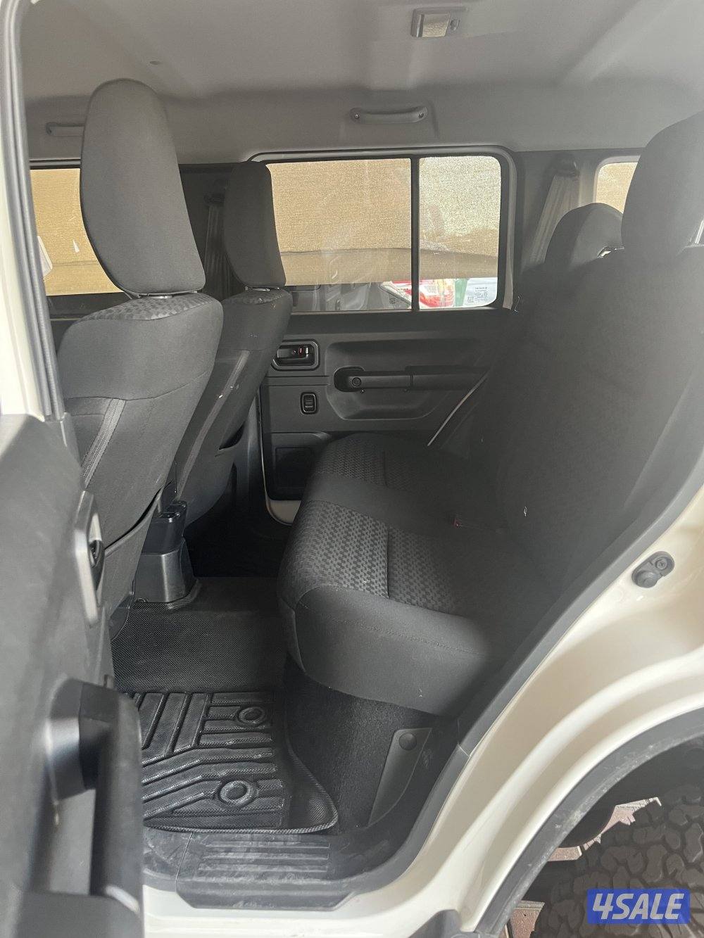 للبيع سوزوكي جمني قير عادي وارد مصطفى كرم اربع ابواب6