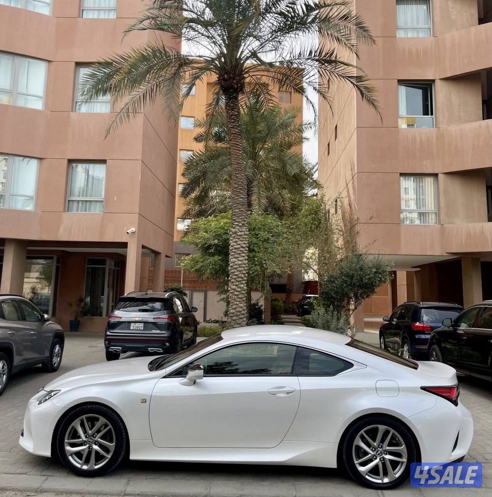 لهواة النوادر لكزس RC موديل 2019 سيرفس وكالة عداد فقط 1203