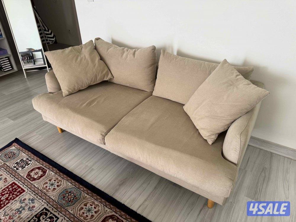 A sofa set with 3,2 and 1 seater1