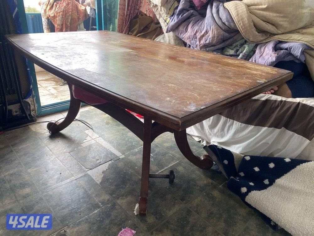 Solid Wood Dining Table - طاولة طعام خشب0