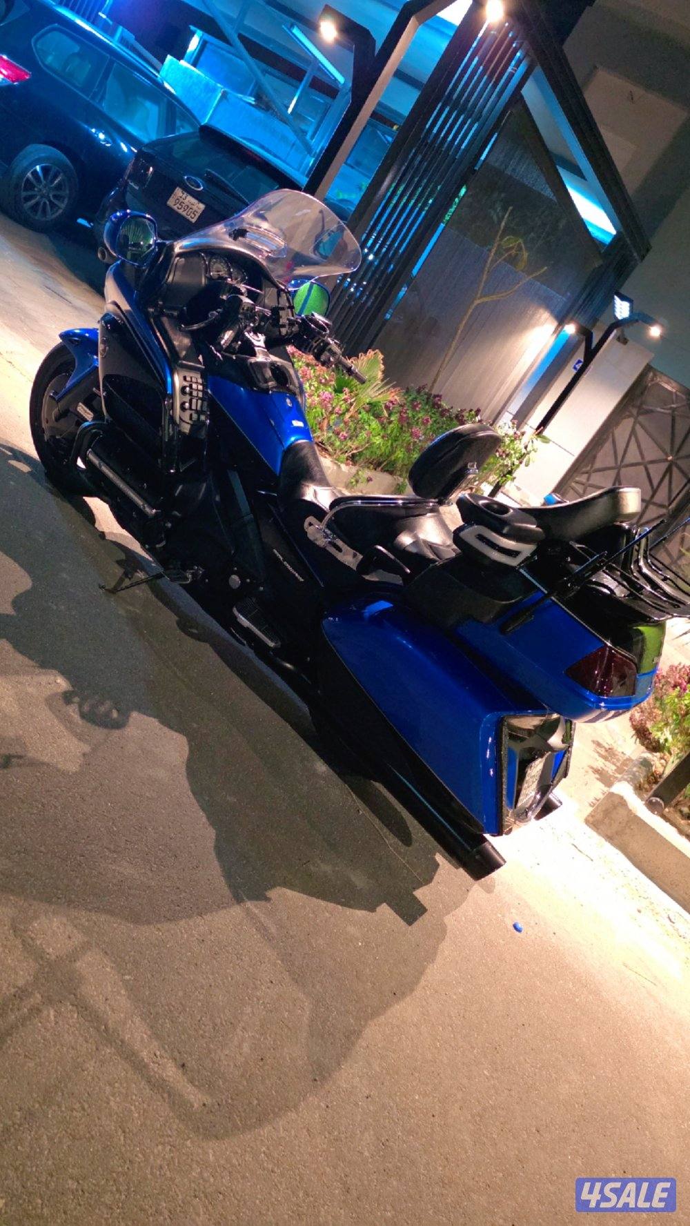 للبيع او للبدل قولد وينق موديل ١٧ مع كرفان0