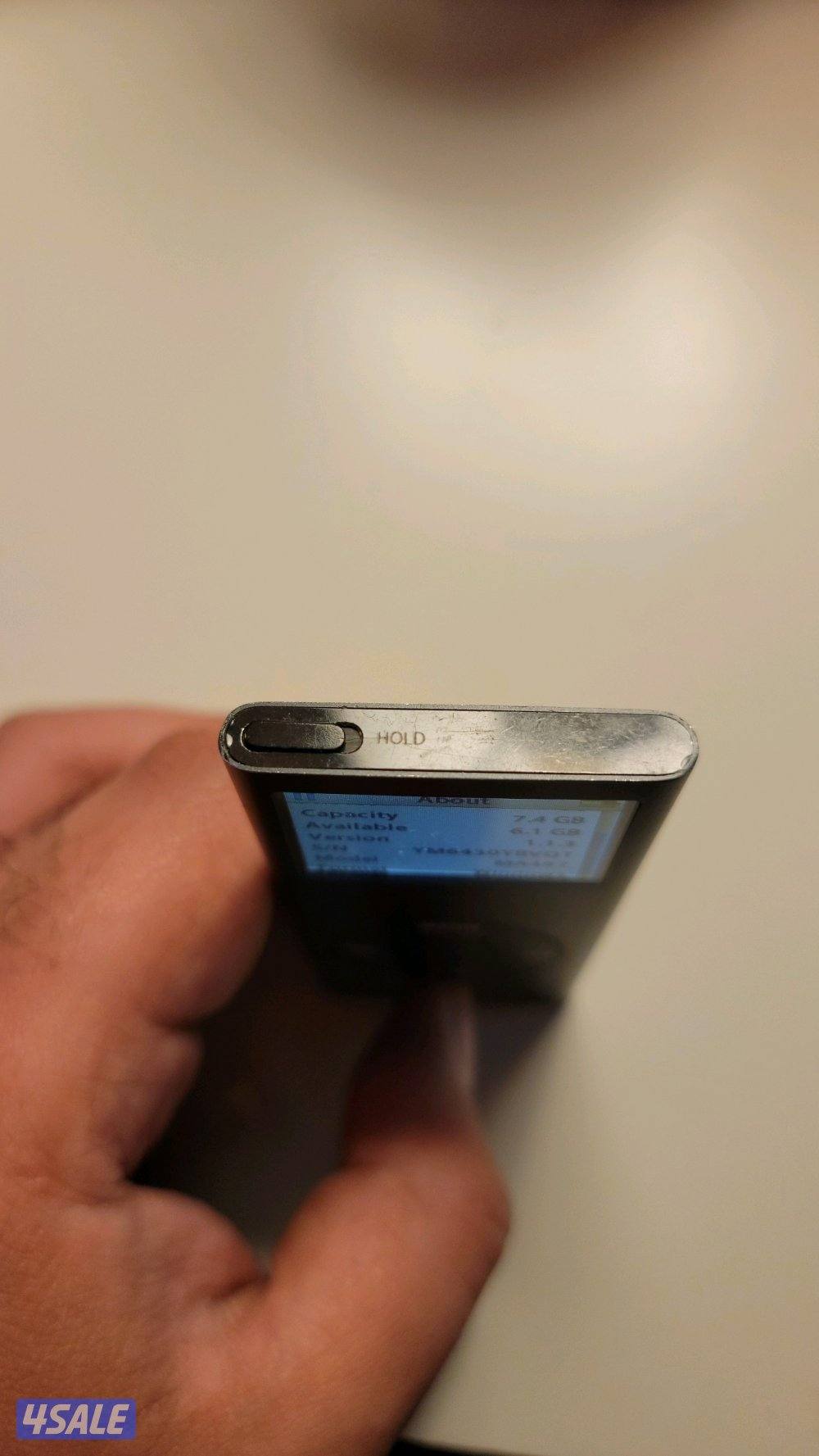 Apple Ipod Nano - 2nd Generation 8 GB4