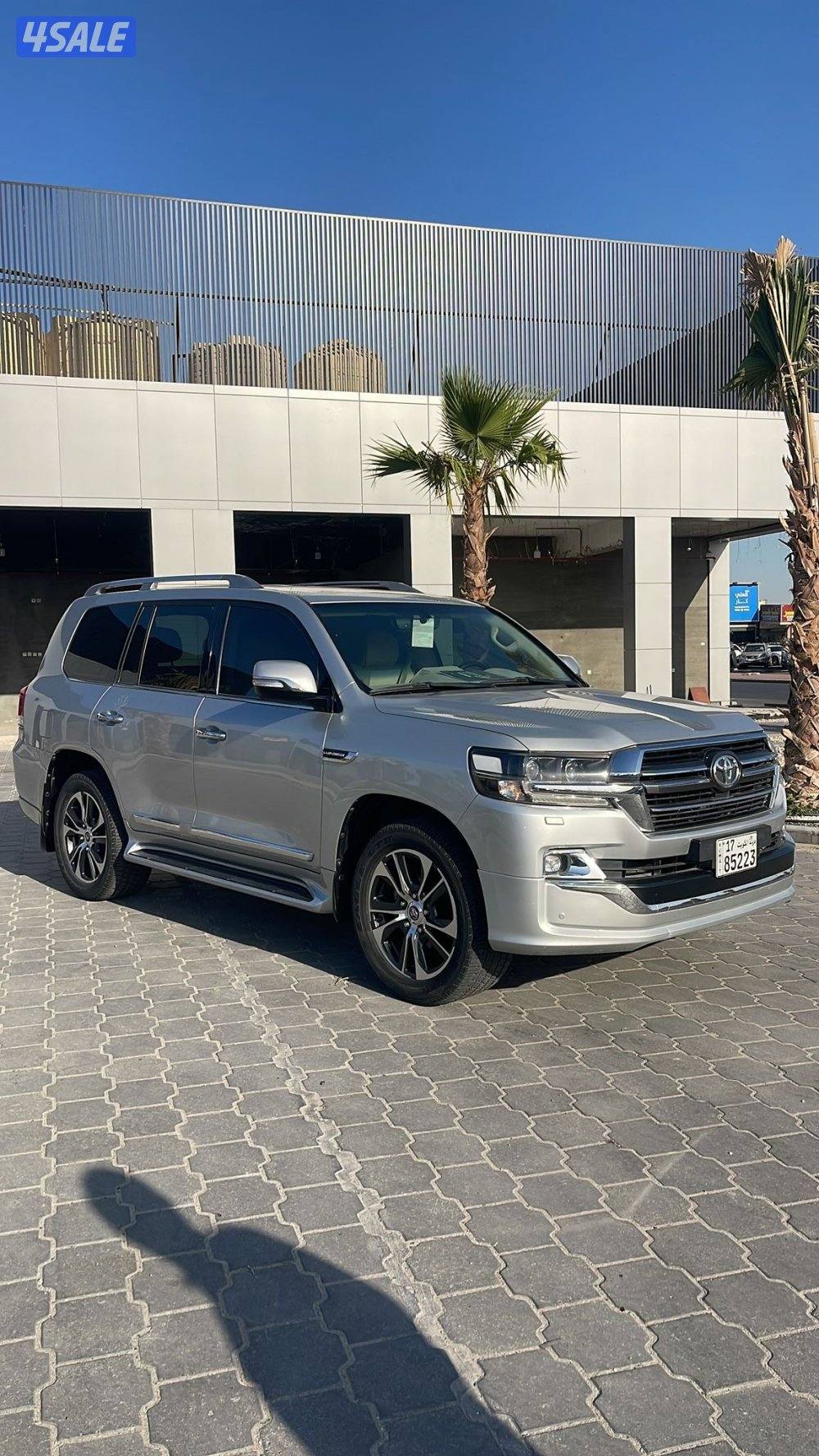 لاند كروز تورينق 2020 الساير بحاله الوكاله عداد 93 الف0