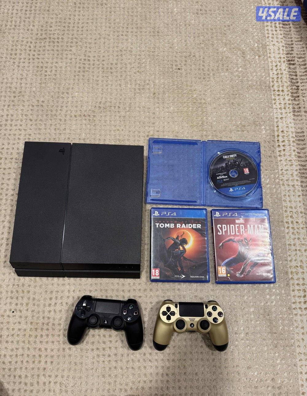 PS4 نظيفه جدا0