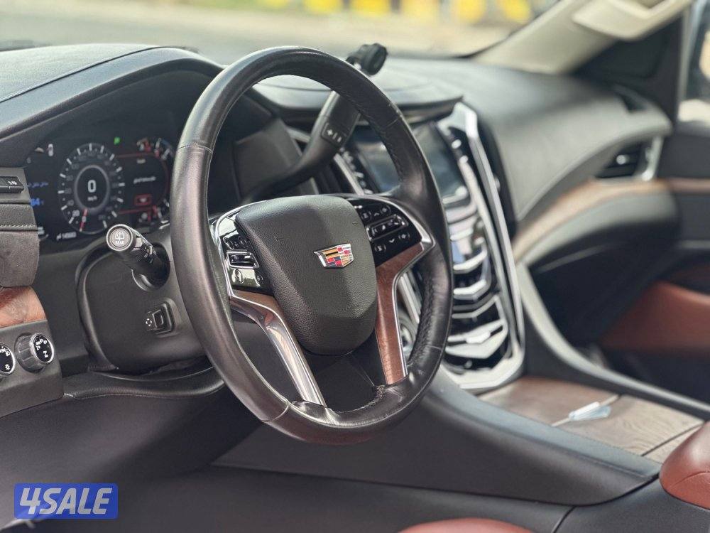 للبيع كاديلاك اسكاليد بريميوم ١٠ غيار7