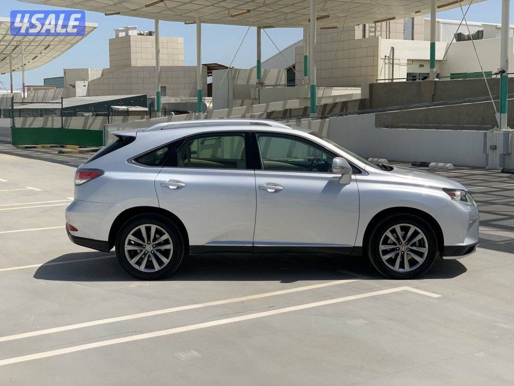 للبيع جيب RX5