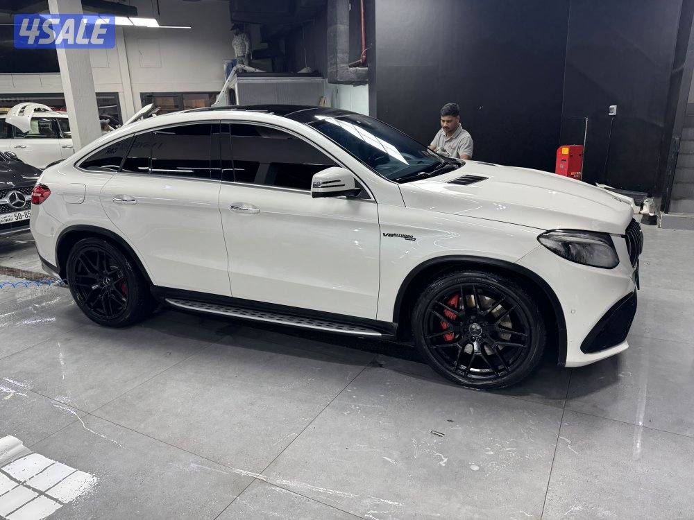 GLE 63s للبيع3
