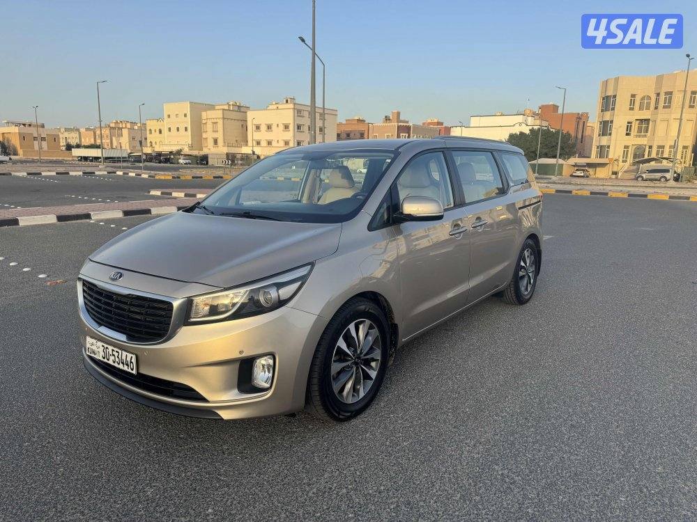 للبيع كيا كرنفال موديل 20160