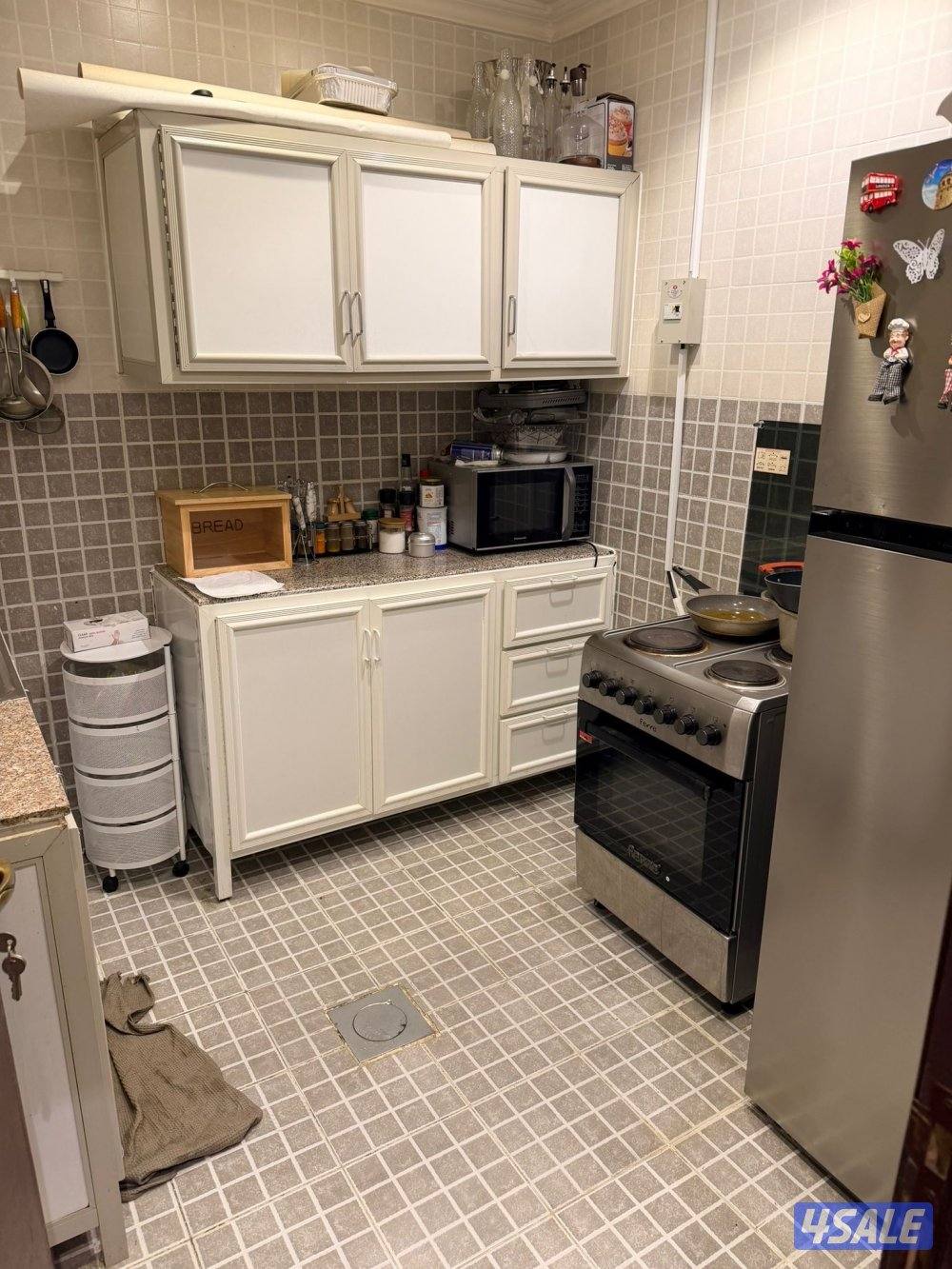 للبيع شقة مفروشه بالكامل1