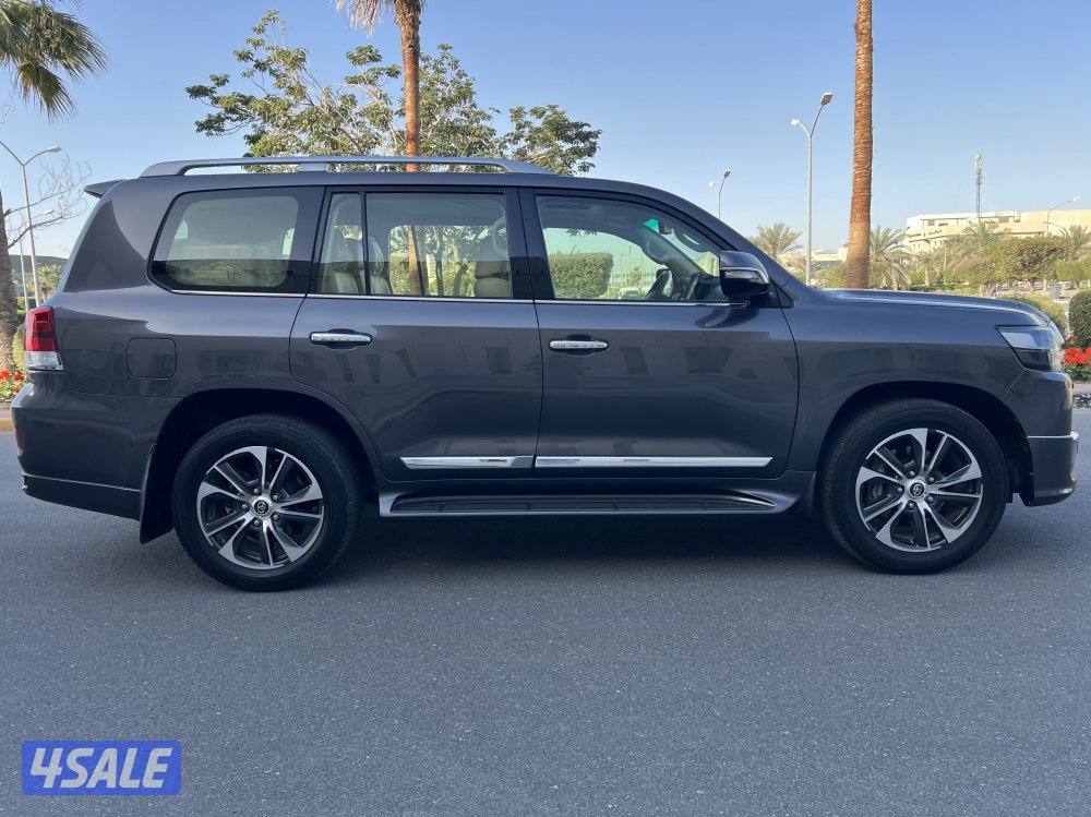 للبيع تويوتا لاند كروزر تورينق موديل 2020 ( شـرط الـفـحـص )3