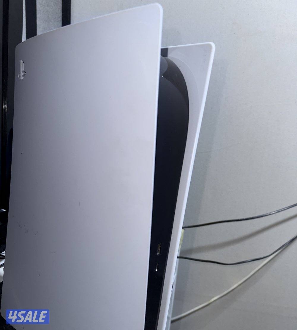 Ps5 digital edition 825gb urgent sale if serious buyer only text4