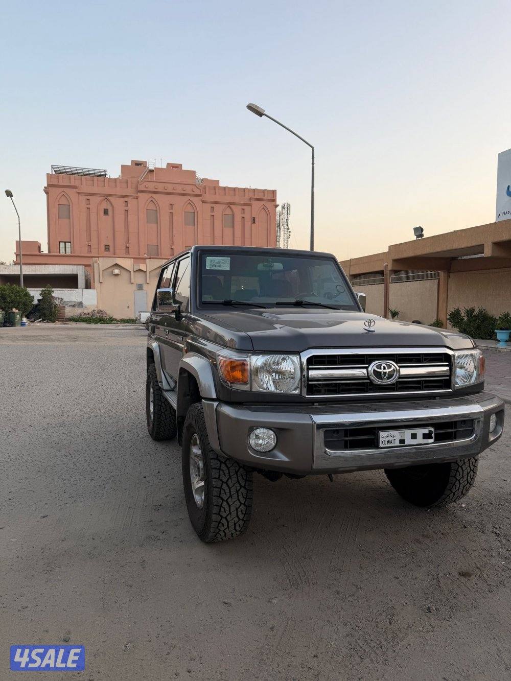 جيب ربع تويوتا5