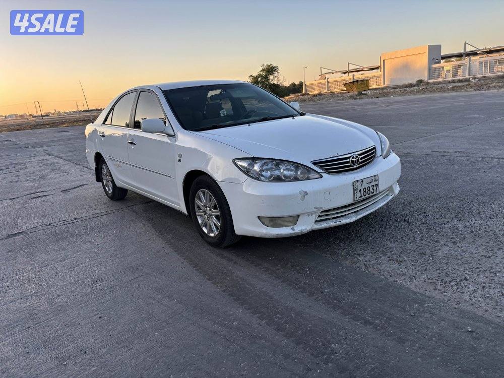 تويوتا كامري 2006 قراندي 6 سلندر ماشي تقريبا 200 الف  ف  قير مكينه شاص1