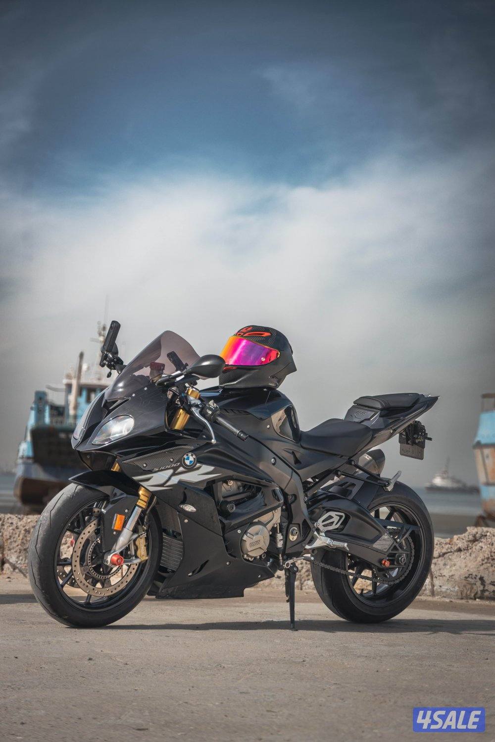 BMW S1000RR 2018 بحالة الوكاله2