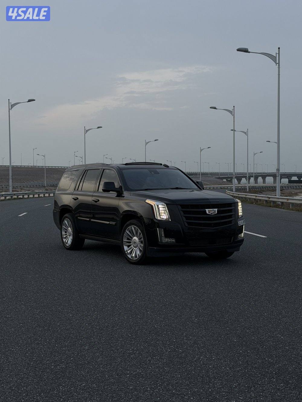 للبيع اسكاليد 20160