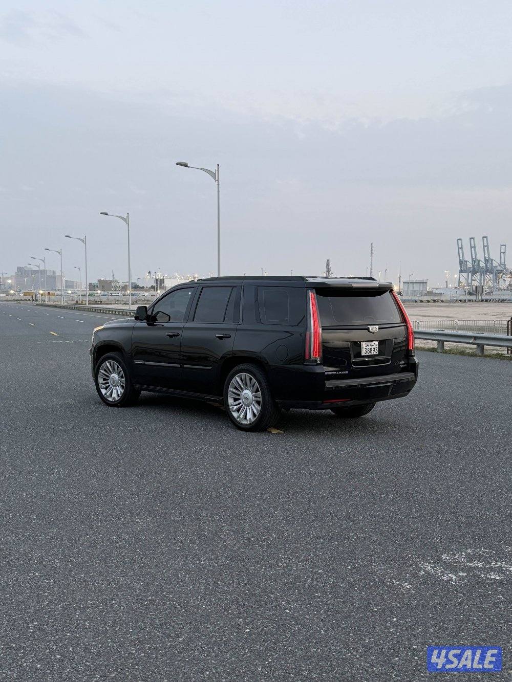 للبيع اسكاليد 20164