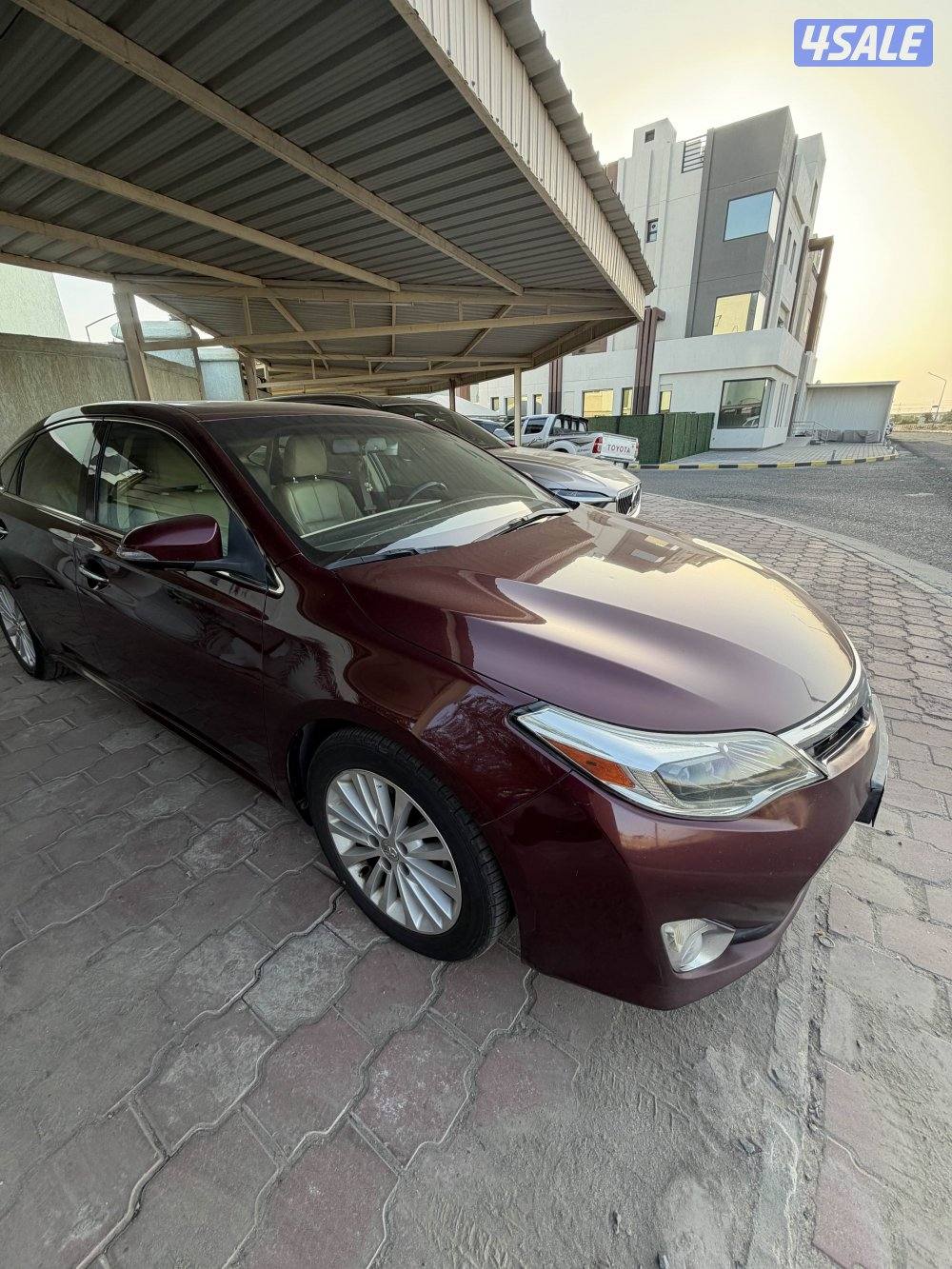 للبيع افالون ليمتد موديل 2013 اللون عنابي وارد الساير11