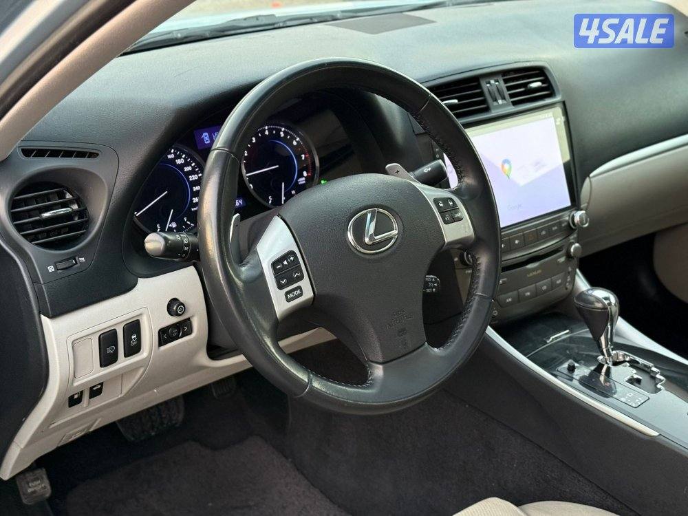 LEXUS IS250 _ 20127