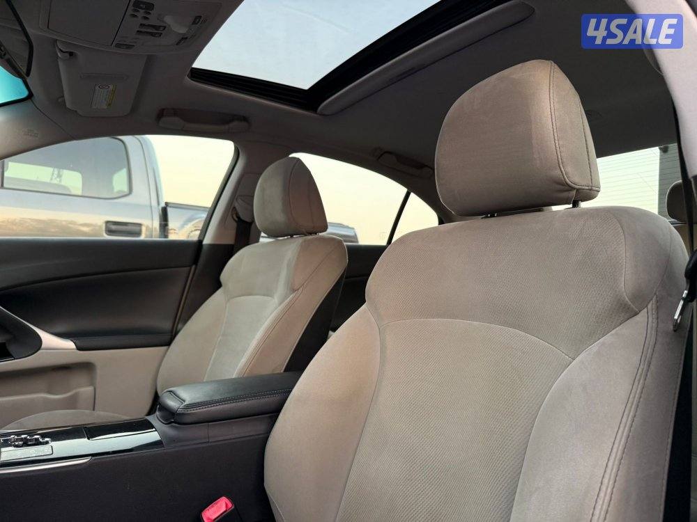 LEXUS IS250 _ 20128