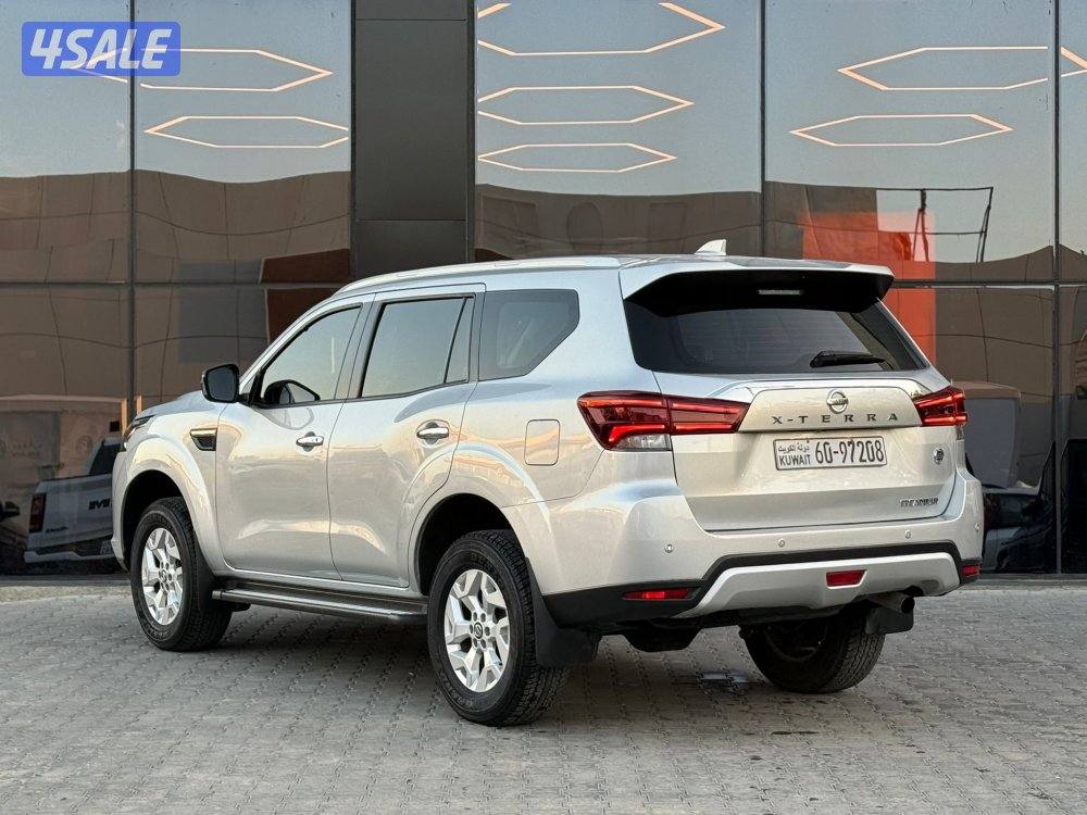 NISSAN X-TERRA TITANIUM _ 2022 صبغ الوكالة3