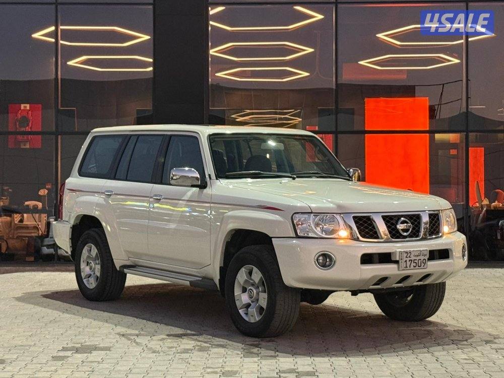 NISSAN SAFARI _20230