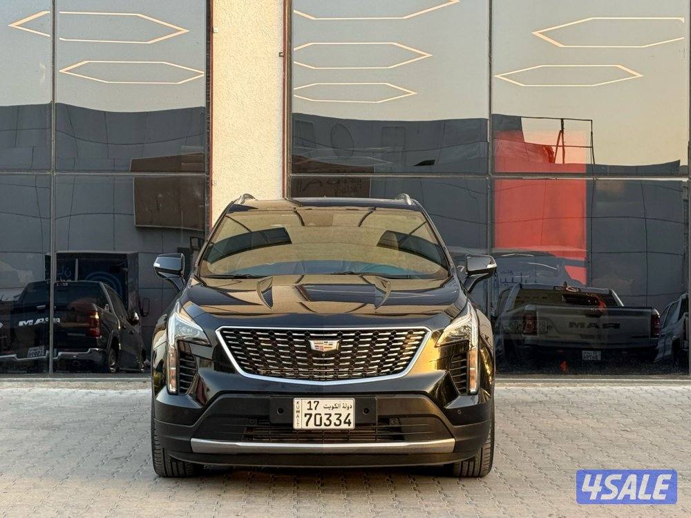 CADILLAC XT4 350T _ 2020 عداد 40 الف فقط2