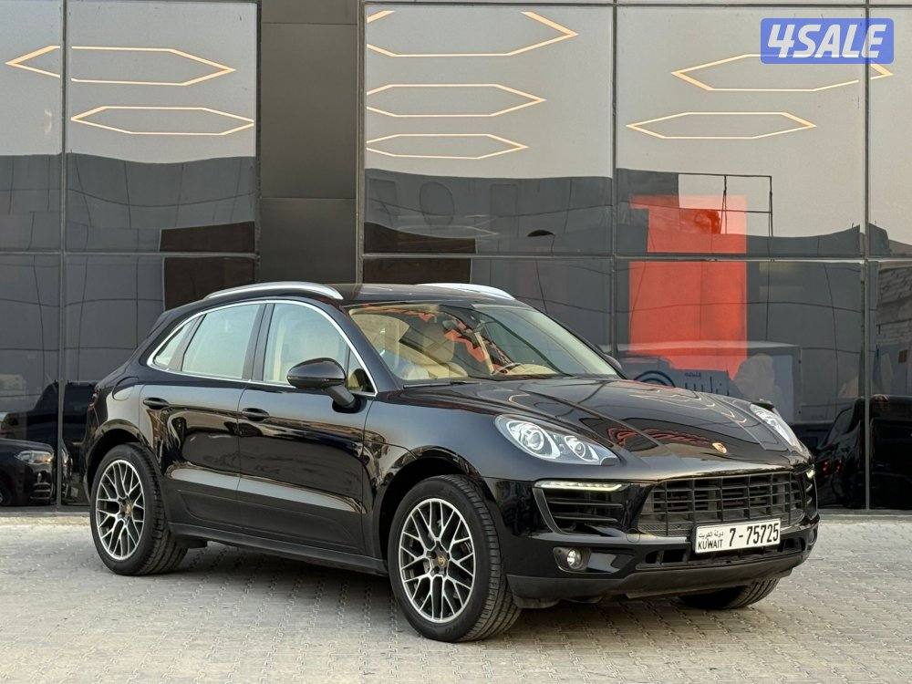 PORSCHE MACAN S _20150