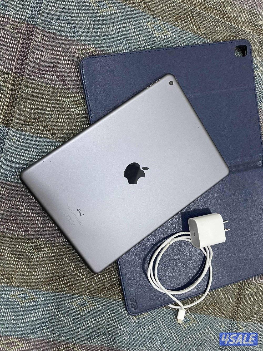 ايباد ابل 9 التاسع 64 قيقا بايت بطاريه 100 نظيف حيل ولا زلغ0