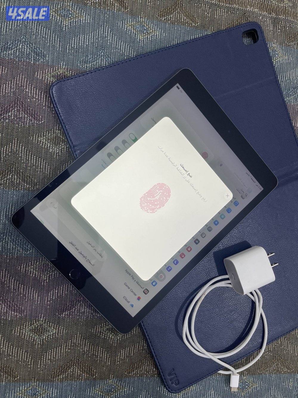 ايباد ابل 9 التاسع 64 قيقا بايت بطاريه 100 نظيف حيل ولا زلغ4