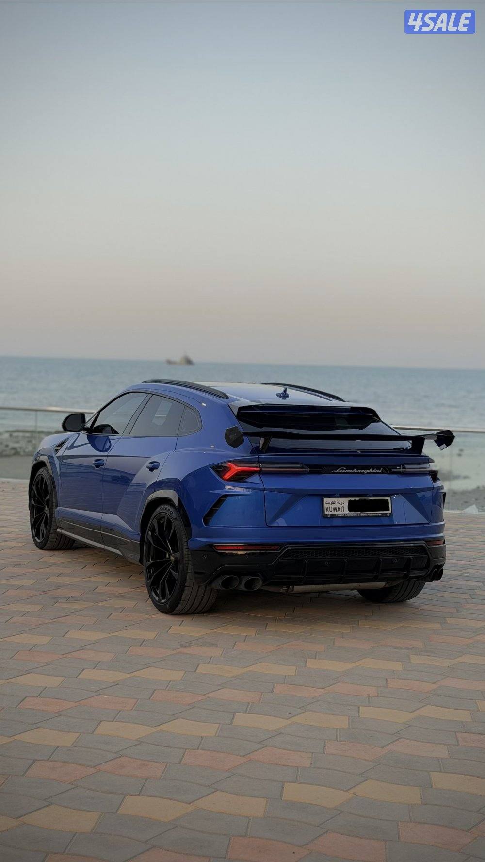 2022 Urus Blu Eleos - Kuwait Alghanim - Mansory Carbon - Warranty5