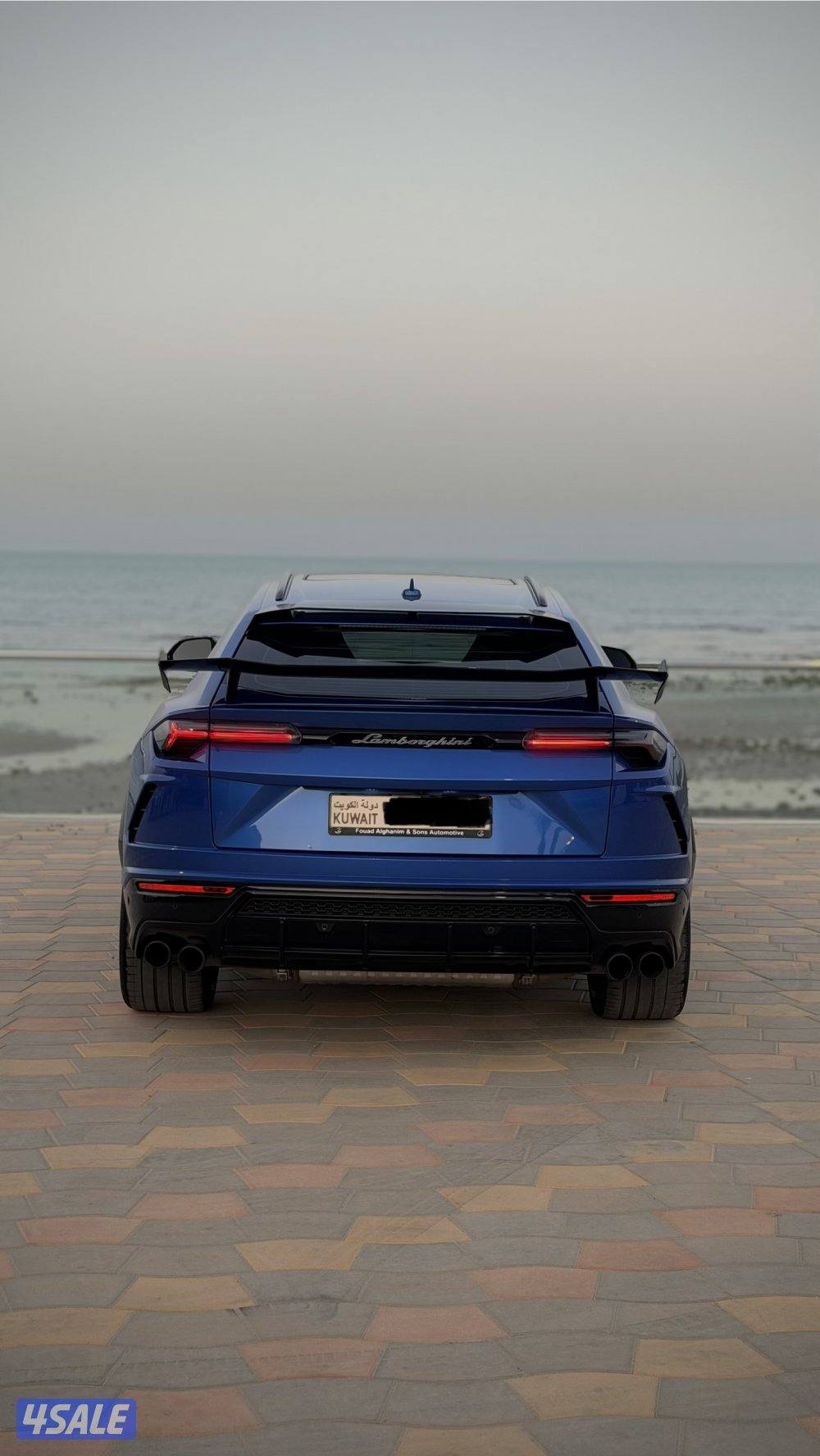 2022 Urus Blu Eleos - Kuwait Alghanim - Mansory Carbon - Warranty7