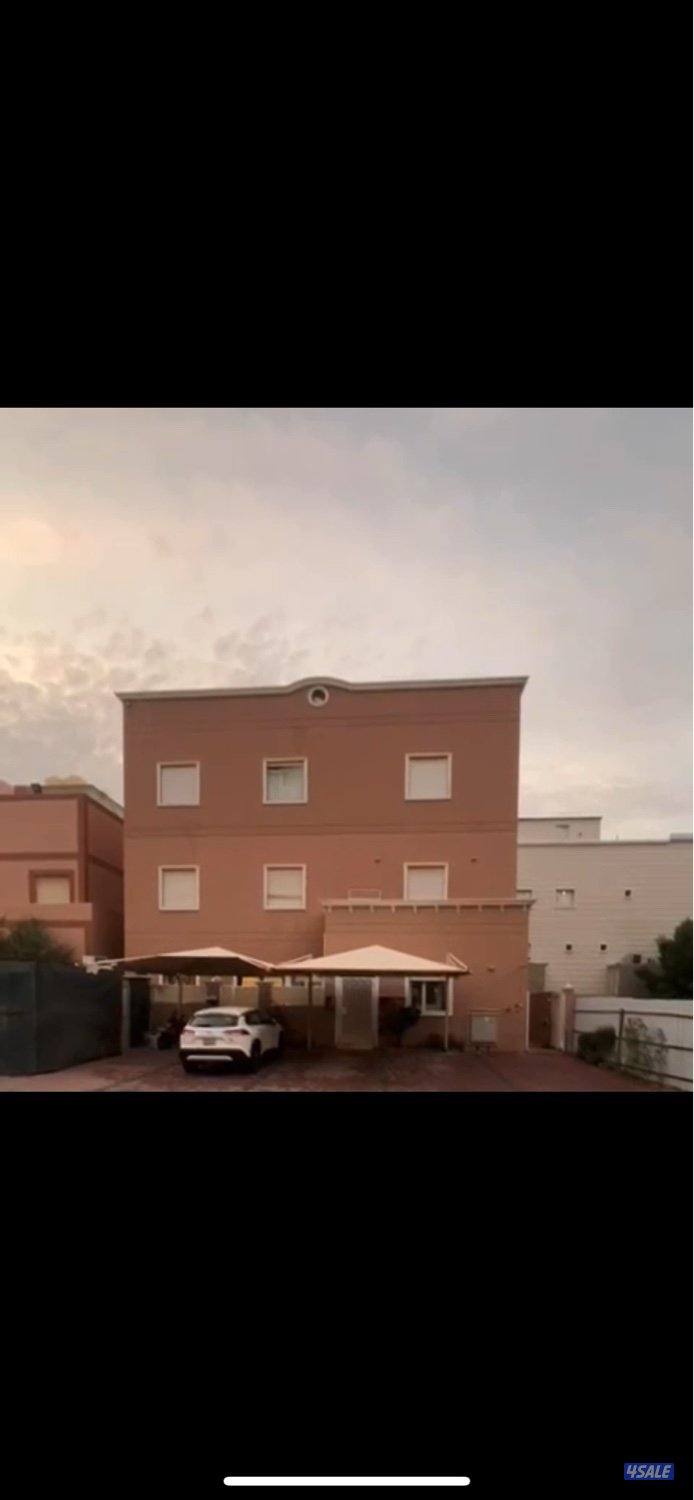 للبيع قسيمه سعدالعبدالله قطعه 110