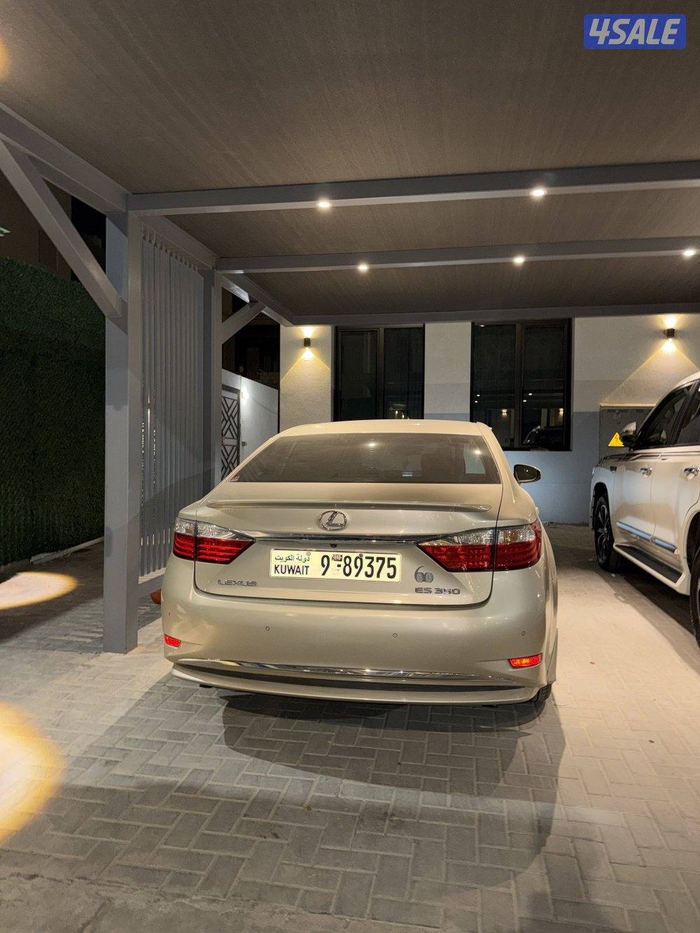 لكزس es 350 موديل 20151