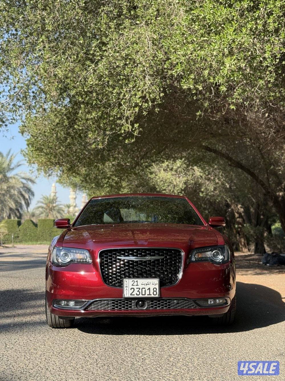 كرايسلر c300s 20215
