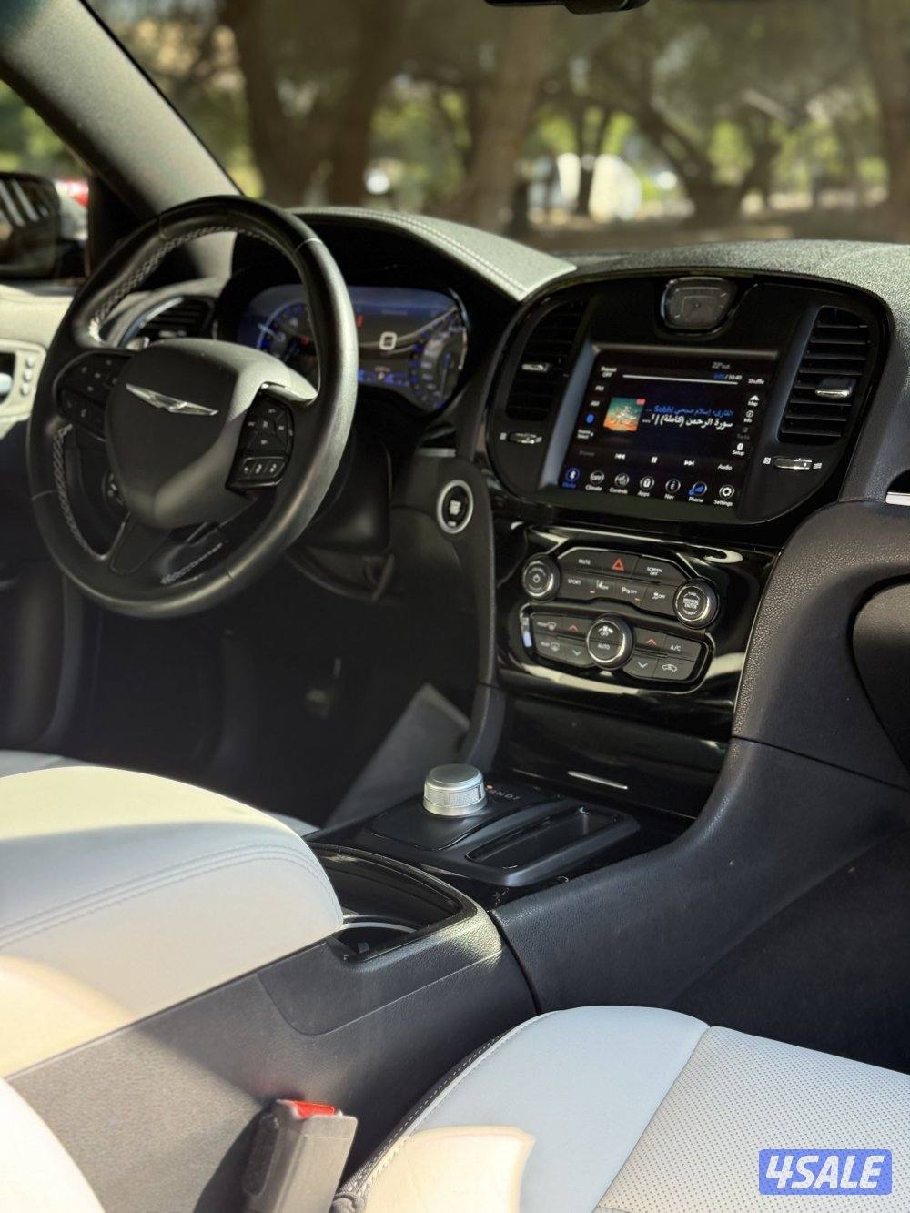 كرايسلر c300s 20218