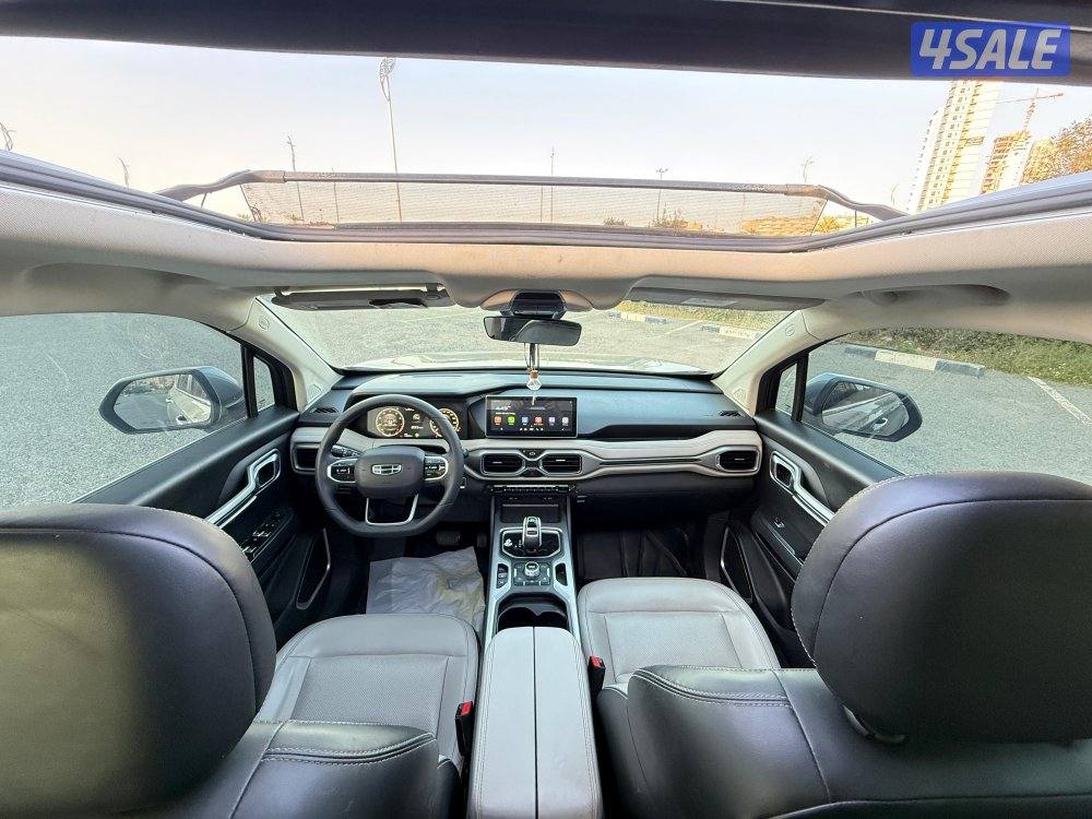 للبيع جيلي اوكفانغو 2022 - صبغ الوكاله - أعلي مواصفات - 7 مقاعد11