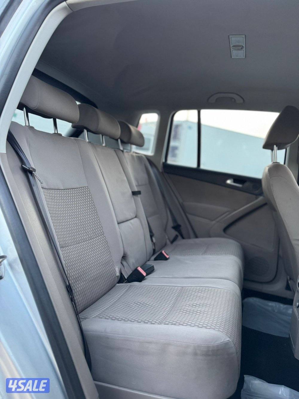 للبيع تيقوان بحاله ممتازه عداد ٩٥ الف9