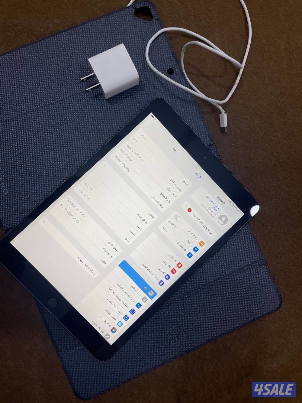 ايباد ابل 8 الثامن 32 قيقا نظيف جدا اخر تحديث بطارية 100 مع الكفر1