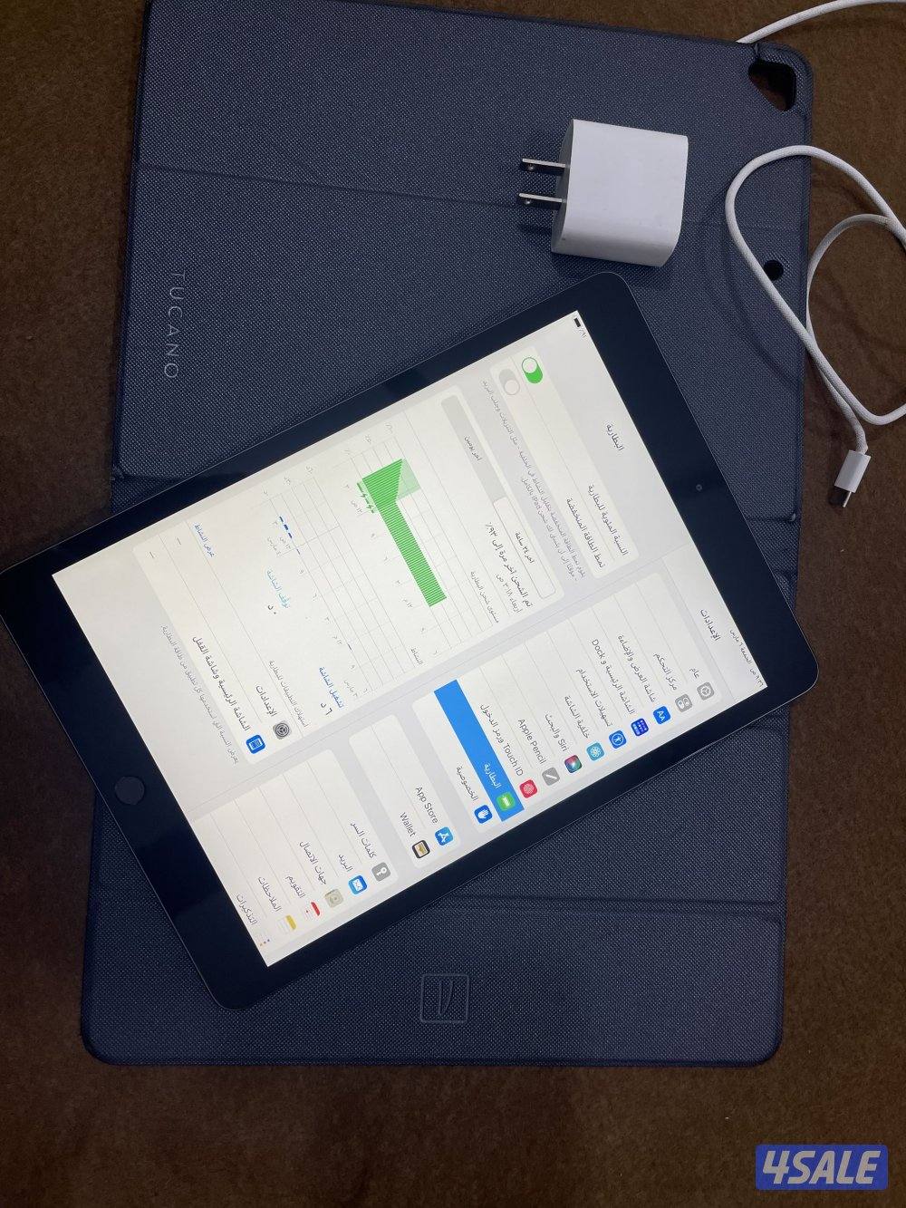 ايباد ابل 8 الثامن 32 قيقا نظيف جدا اخر تحديث بطارية 100 مع الكفر2