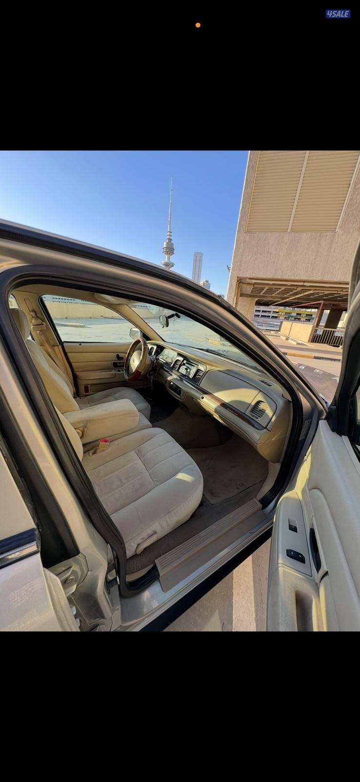 للبيع فورد كراون فكتوريا10