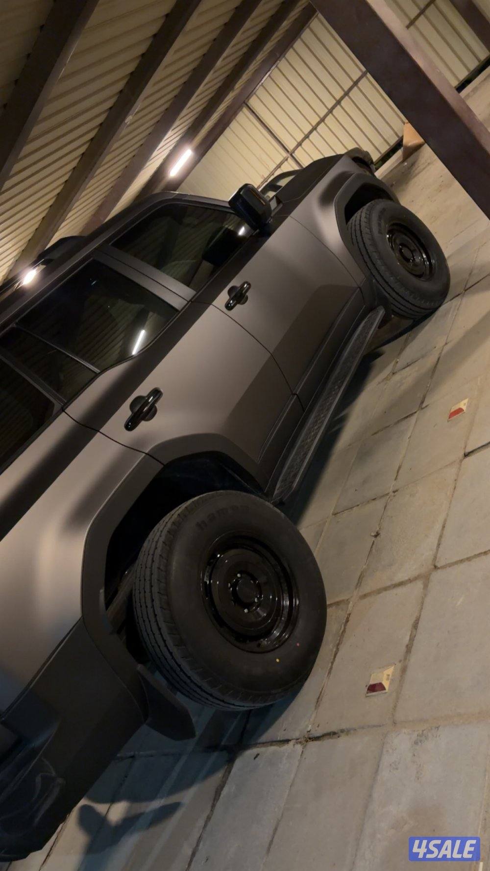 للبيع اربع شواهين هامان جدد و رنقات KMC تجاريه حجم ١٧3