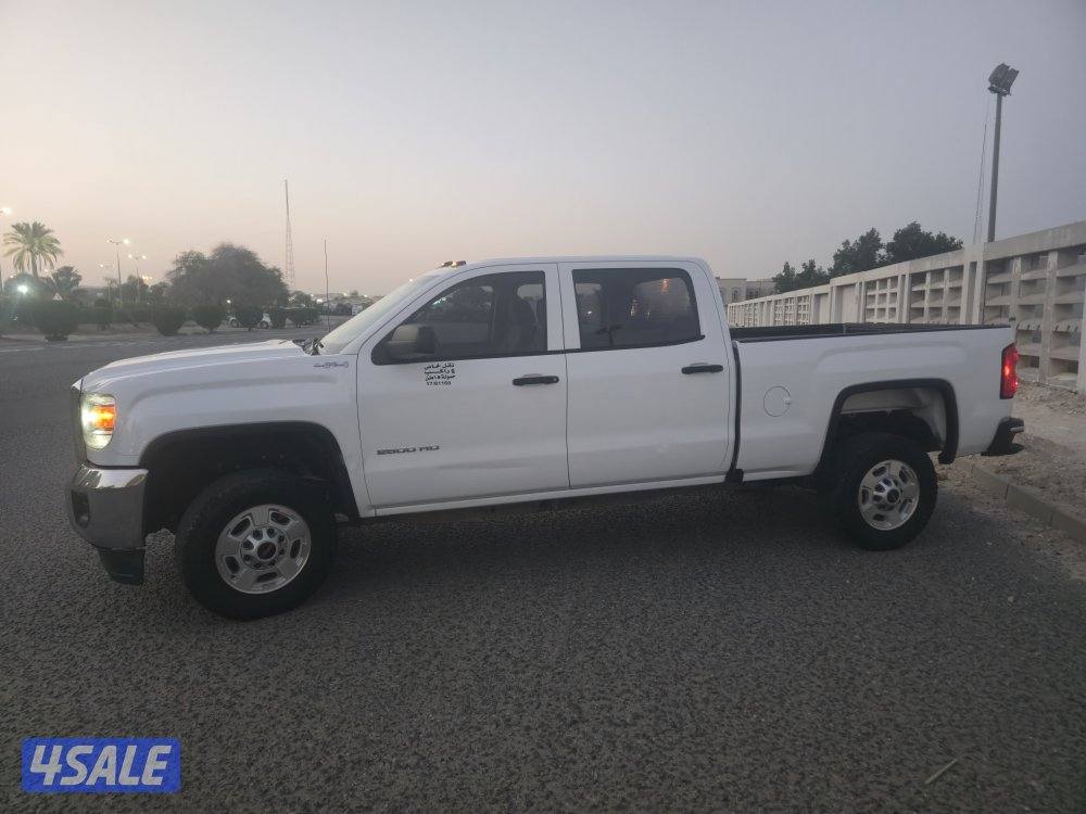 GMC SIERRA 2500 HD 4x4 2019 model 76,000 km0