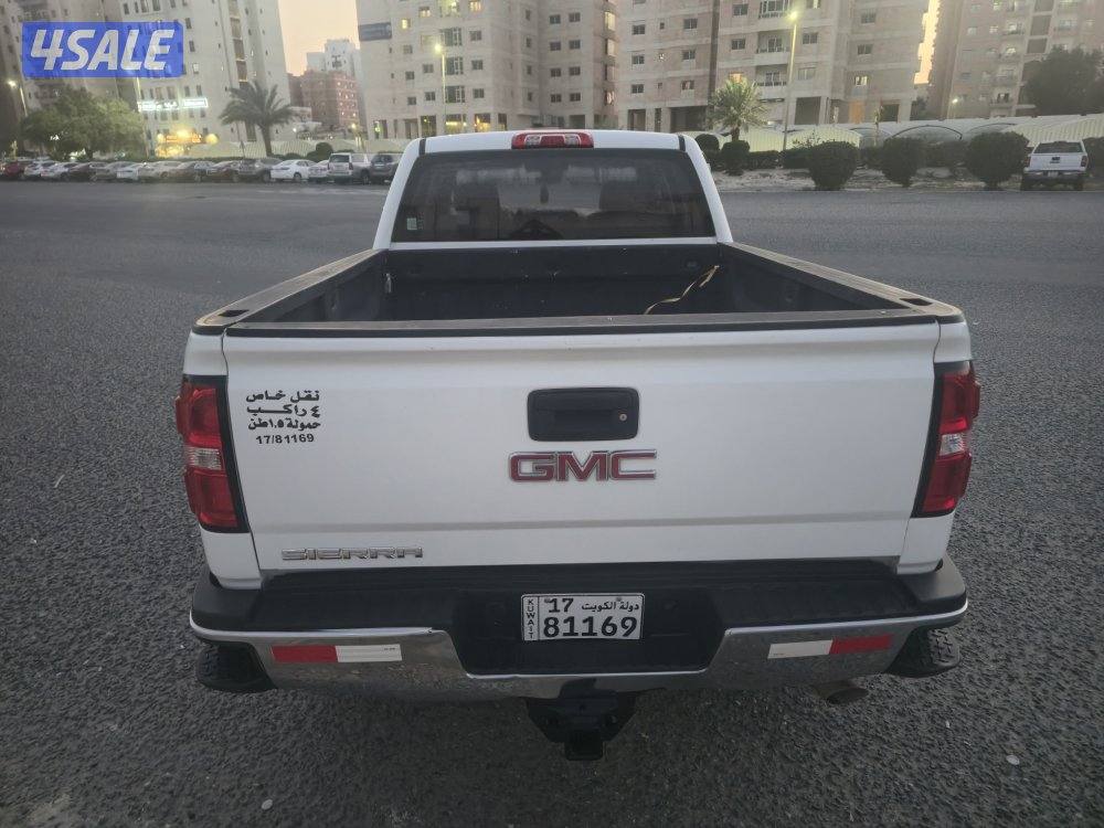 GMC SIERRA 2500 HD 4x4 2019 model 76,000 km6