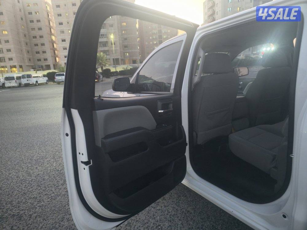 GMC SIERRA 2500 HD 4x4 2019 model 76,000 km9