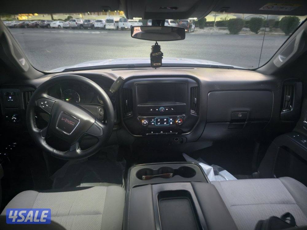 GMC SIERRA 2500 HD 4x4 2019 model 76,000 km11