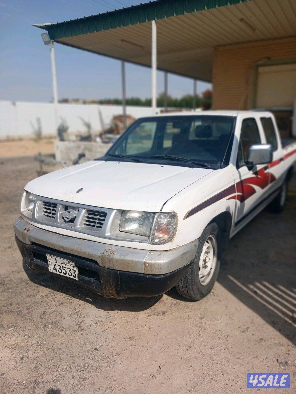 عربانة دتسن ١٩٩٨ امورها طيبه وفيها بيمه1