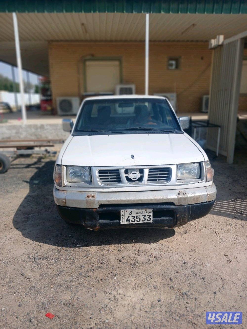 عربانة دتسن ١٩٩٨ امورها طيبه وفيها بيمه8